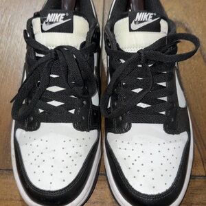 Nike Dunk Panda Black and White Athletic Shoes size womens size 8